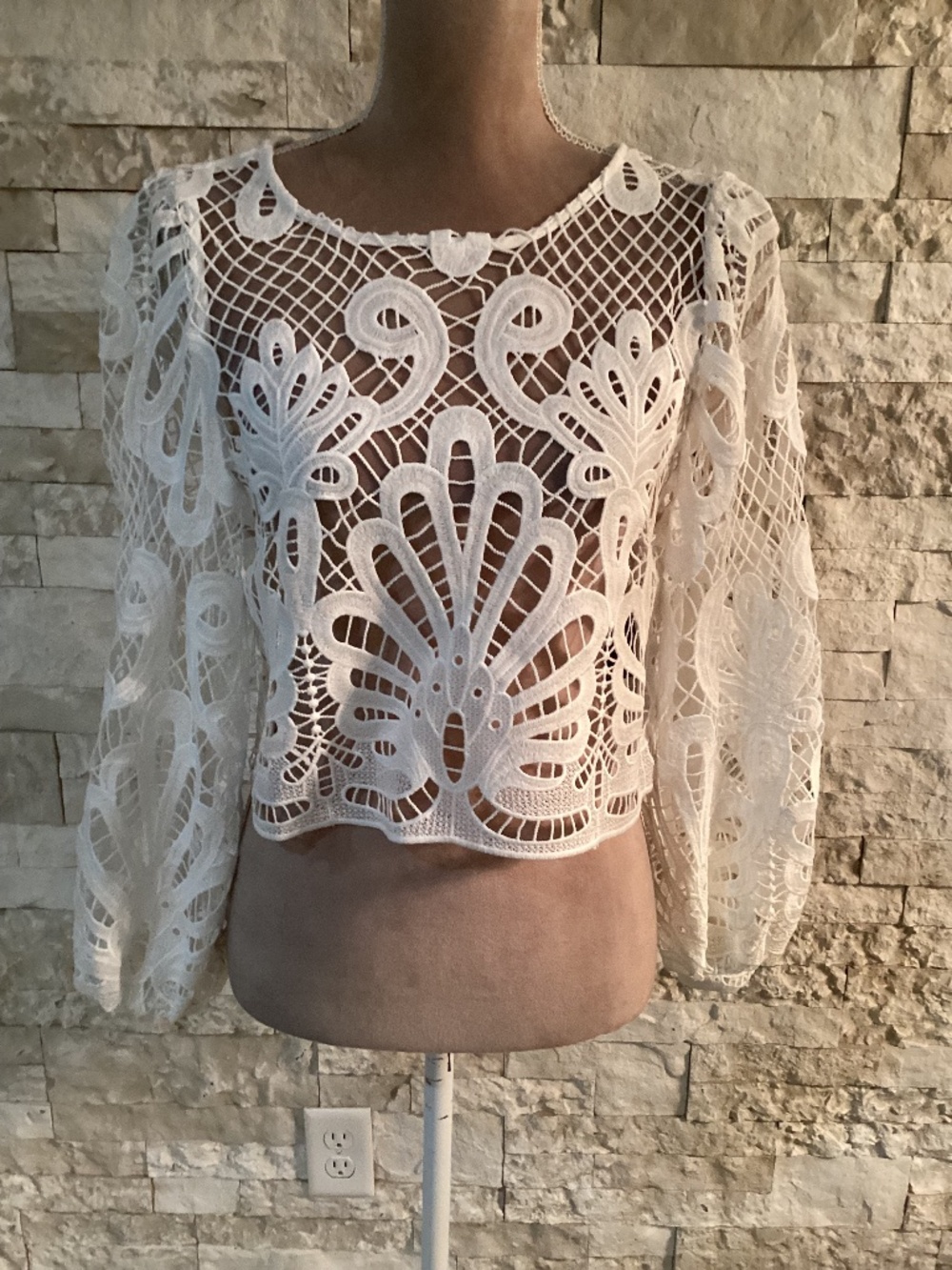 NVLT Lace Top with Blouson Sleeves